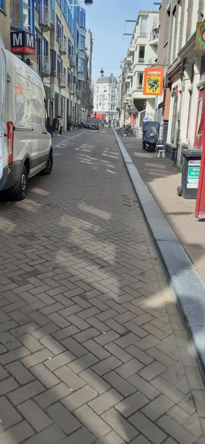Iru, Not For Parties, Not A Hotel, Room With No Kitchen Amsterdam Buitenkant foto